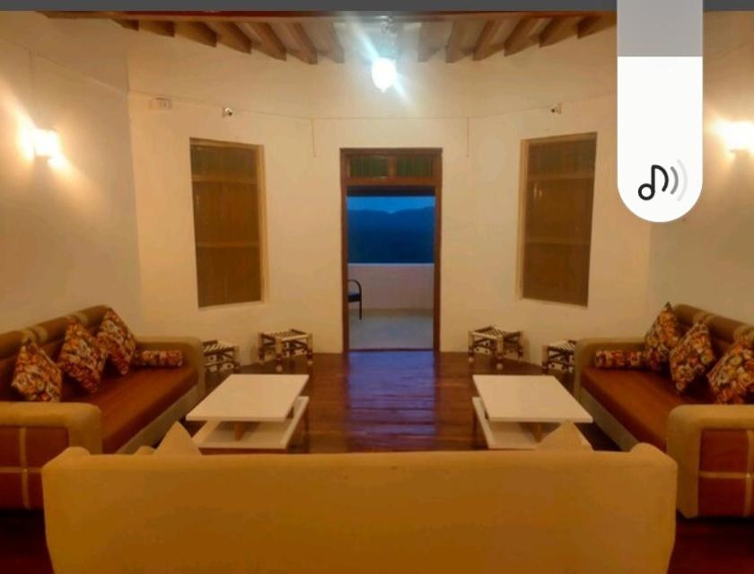 Hotel Ashirwad جوناغاد المظهر الخارجي الصورة