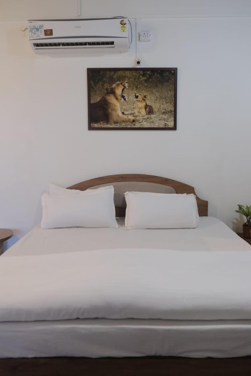 Hotel Ashirwad جوناغاد المظهر الخارجي الصورة